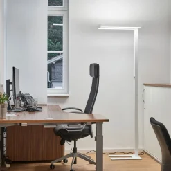 Arcchio Arbejdsrum/Kontor|Gulvlamper > LED-gulvlampe Logan Basic, hvid, 6.000 lm, dæmpbar