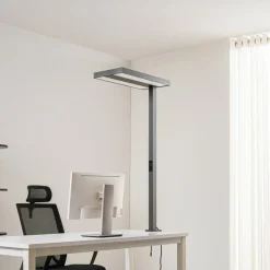 Arcchio Arbejdsrum/Kontor|Bordlamper > LED-klemmelampe Logan sort, dæmpbar, sensor