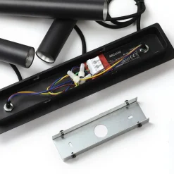 Arcchio Pendellamper > LED-pendellampe Franka, 3 lyskilder, lang, sort, aluminium