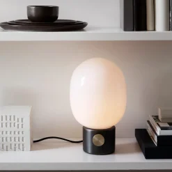Bordlamper ^ Audo Copenhagen Audo JWDA bordlampe, bruneret messing