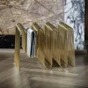 Møbel Og Interiør ^ AYTM Magasinholder Curva, guld, bredde 40 cm, stål