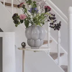 Møbel Og Interiør ^ AYTM Uva-vase, Ø 26 cm, duegrå, glas, mundblæst