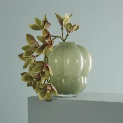 AYTM Møbel Og Interiør > Uva-vase, glas, grøn, Ø 26 cm, højde 28 cm, mundblæst