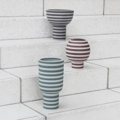 AYTM Møbel Og Interiør > Varia-vase, grøn, Ø 15 cm, højde 30 cm, keramik