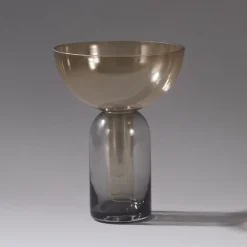 Møbel Og Interiør ^ AYTM Vase Torus, ravfarvet, Ø 25 cm, højde 33 cm, glas