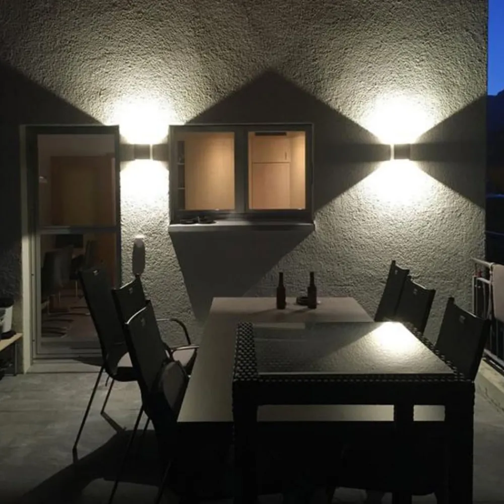 Væglamper ^ Lucande Betongrå LED udendørs væglampe Riak