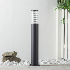 Gadebelysning ^ Maytoni Bronx vejlampe