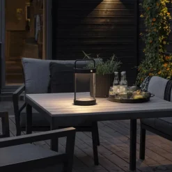 Solcellelamper ^ Konstsmide Crotone LED-solcellelygte, kan dæmpes, USB