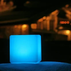 Smart&Green Dekorationsbelysning|Terrassebelysning > Cube - en lysende kube til udendørs brug