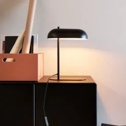 Dyberg Larsen Arbejdsrum/Kontor > Arch bordlampe, sort, metal, højde 36 cm