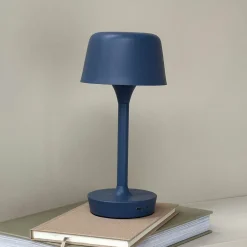 Dyberg Larsen Bordlamper > LED-bordlampe Flow, blå, højde 25 cm