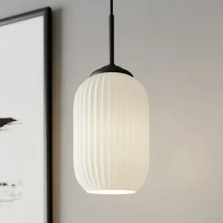 Dyberg Larsen Pendellamper|Pendellamper > Riflet pendellampe i glas, Ø 14 cm