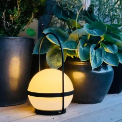 Dyberg Larsen Dekorationsbelysning|Terrassebelysning > Summer solcelle-bordlampe USB-lades