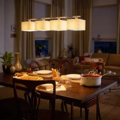 Led Pærer ^ Philips E14 BA35 2,2W LED kertepære vindstød 2.700 K mat