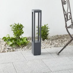 FARO BARCELONA Gadebelysning > Effektiv Agra LED-gadelygte i mørkegrå