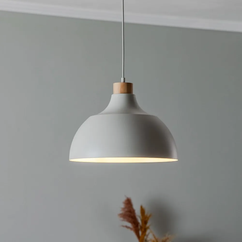 Pendellamper|Pendellamper ^ Envostar Kaitt hængelampe, beige, Ø 34 cm, trædetaljer