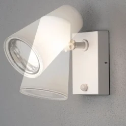 Konstsmide Væglampe Med Sensor > Fano udendørs LED-vægspot, med bevægelsessensor