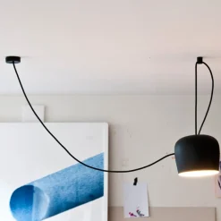 FLOS Pendellamper > Aim LED-designer-pendellampe, sort