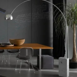 Gulvlamper ^ FLOS Arco bue-gulvlampe, krom, højde 240 cm, E27