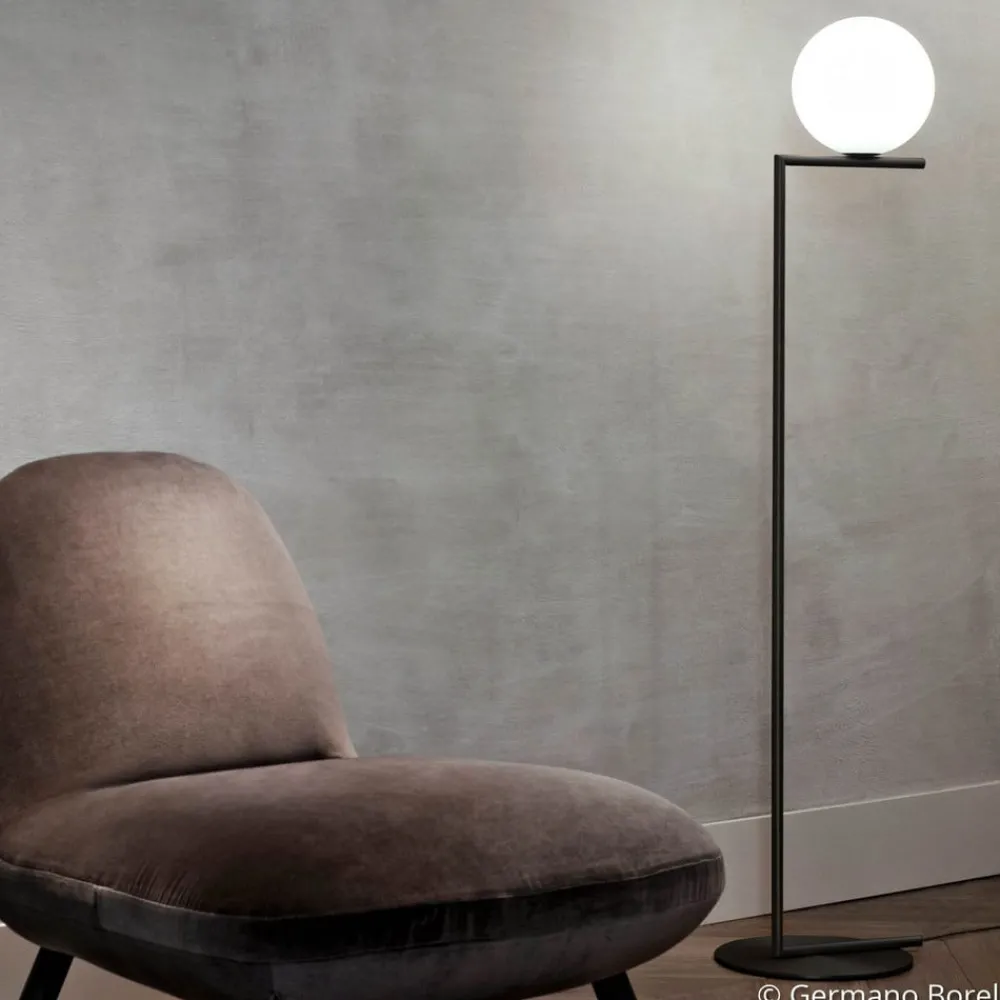 FLOS Gulvlamper|Gulvlamper > IC F2 gulvlampe sort Ø 30 cm