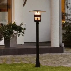 Lygtepæle ^ Konstsmide Freja lygtepæl, sort