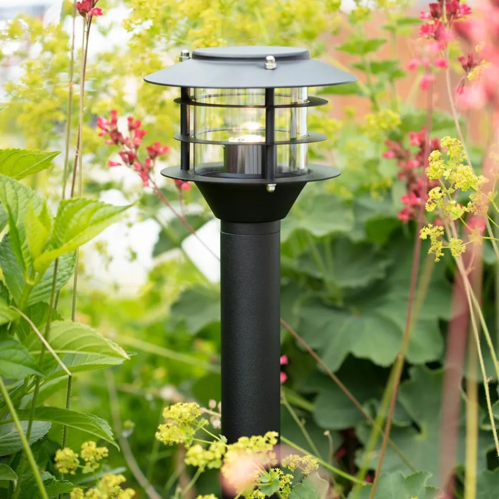 Gadebelysning ^ Markslöjd Garden 24 LED-gadelampe Stolpe, højde 45 cm, 3 W