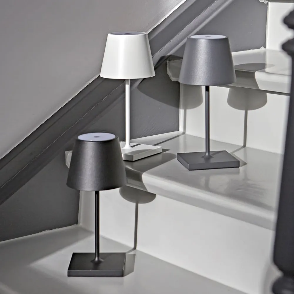 Dekorationsbelysning|Terrassebelysning ^ Sigor Genopladelig LED-bordlampe Nuindie mini, USB-C, sort, IP54, dæmpbar.