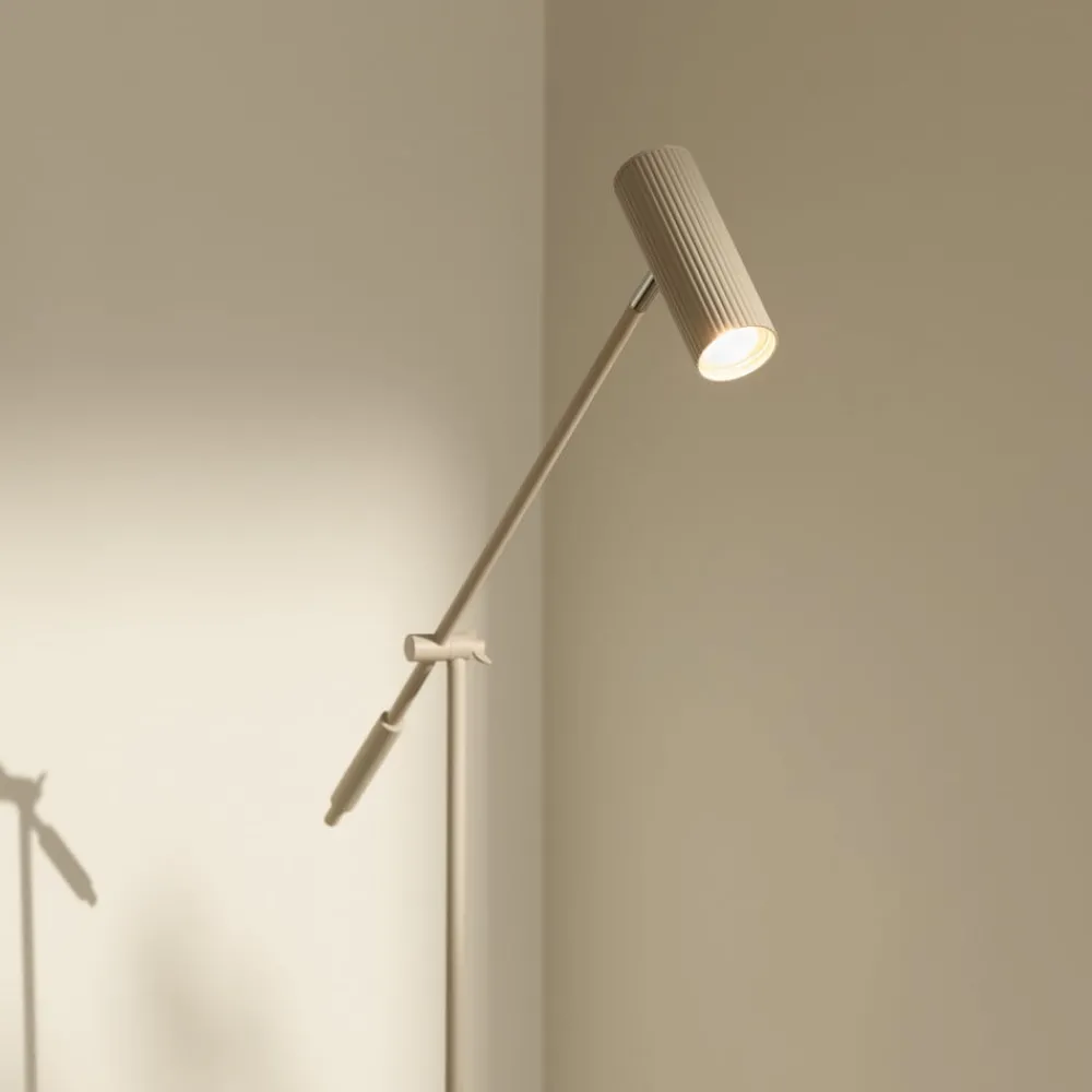 Gulvlamper ^ Globen Lighting Gulvlampe Hubble READ, beige, metal