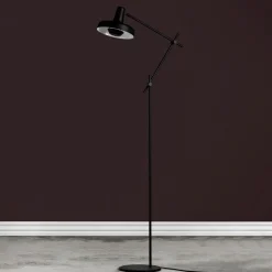 GRUPA Gulvlamper|Gulvlamper > Arigato gulvlampe, tredelt arm, sort