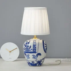 Bordlamper ^ Markslöjd Göteborg klassisk bordlampe 32,5 cm