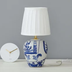 Bordlamper ^ Markslöjd Göteborg klassisk bordlampe 32,5 cm
