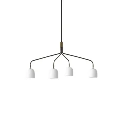 GUBI Lysekroner > Lysekrone Howard 4-lys 134x103 cm hvid/gunmetal