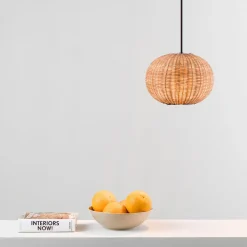 Pendellamper ^ FARO BARCELONA Haka pendellampe med rattan-skærm, Ø 25 cm