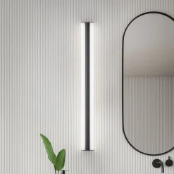 Helestra Væg- Og Spejllamper > LED-spejllampe LOOM, længde 90 cm, sort, IP44