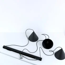 Pendellamper ^ TK Lighting Hængelampe Cono, 3 lyskilder, sort, E27