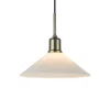 Markslöjd Pendellamper > Hængelampe Vela, hvid/gammel messing, glas/jern Ø 25 cm stik