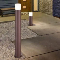 Trio Lighting Gadebelysning > Hoosic gadelampe af trykstøbt aluminium rustfarvet
