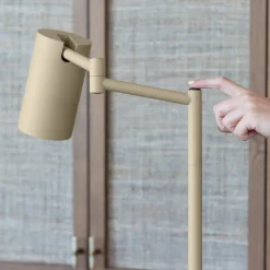 Gulvlamper ^ IT´S ABOUT ROMI IT'S ABOUT ROMI Gulvlampe Bilbao, beige, højde 154 cm