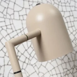 Gulvlamper ^ IT´S ABOUT ROMI IT'S ABOUT ROMI Marseille gulvlampe, sandfarve