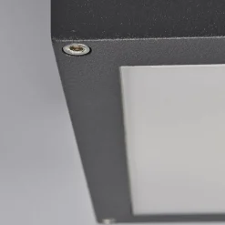 Lucande Udendørs Loftlamper > Kantet udendørslampe Nerea