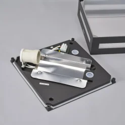 Lucande Udendørs Loftlamper > Kantet udendørslampe Nerea