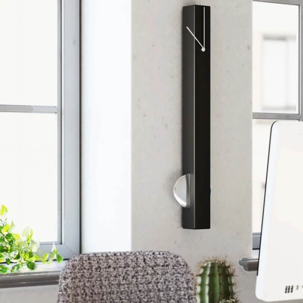 Møbel Og Interiør ^ KARE Pendul-vægur, aluminium, sort