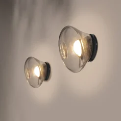 Karman Væg- Og Spejllamper > Agua LED-væglampe, IP44, klart glas