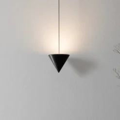 Karman Bæredygtige Lamper > Filomena LED-gulvlampe Ø 11 cm 2.700K