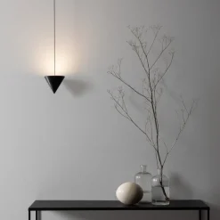 Karman Bæredygtige Lamper > Filomena LED-gulvlampe Ø 11 cm 2.700K