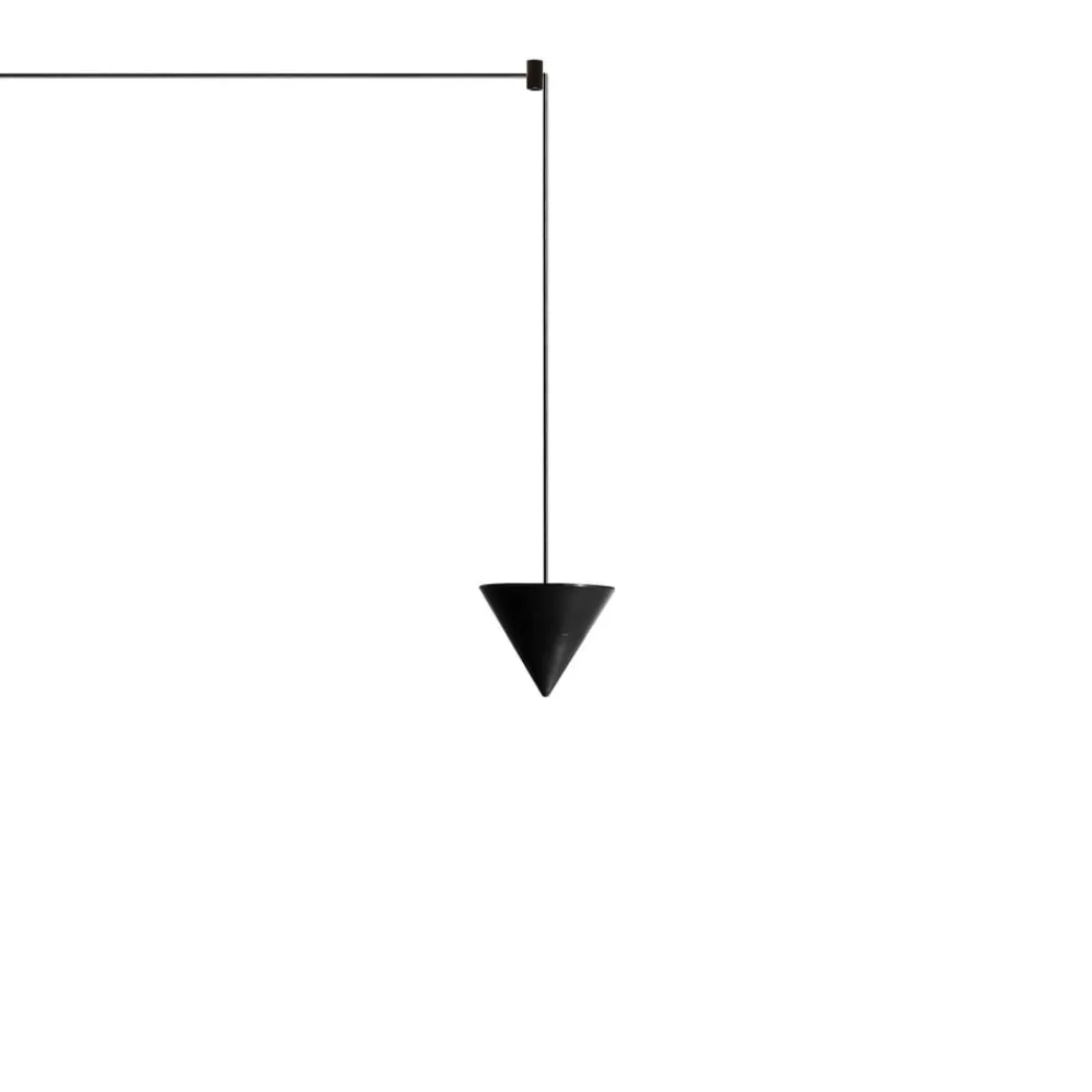 Karman Bæredygtige Lamper > Filomena LED-gulvlampe Ø 11 cm 3.000K