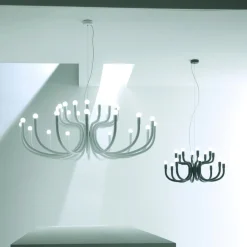 Karman Lysekroner > lysekrone Snoob, sort Ø 73 cm aluminium 20-lys.