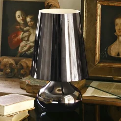Kartell Bordlamper > Cindy LED-bordlampe, platin metallisk