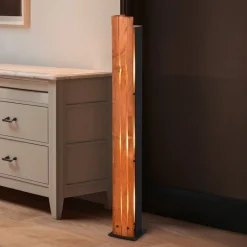 Trio Lighting Gulvlamper > Karuni gulvlampe, træ, metal, lysebrun, sort