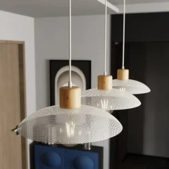 Pendellamper ^ EMIBIG LIGHTING Kobe hængelampe, 3 lyskilder, stål, træ, hvid